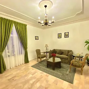 *** Apart Otel Rotana Suudi Arabistan