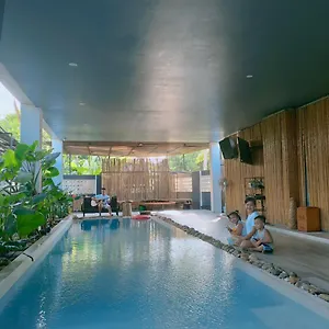 Nha Bong Vietnam