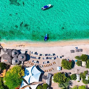 https://glamping-eco-lodge-cueva-de-las-aguilas.comcaribbean.com