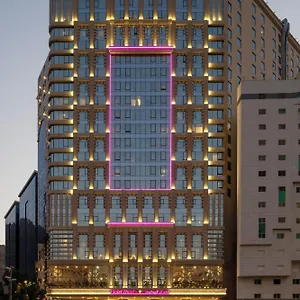 Violet Al Azizia Masjid Al Qatari *** La Mecque